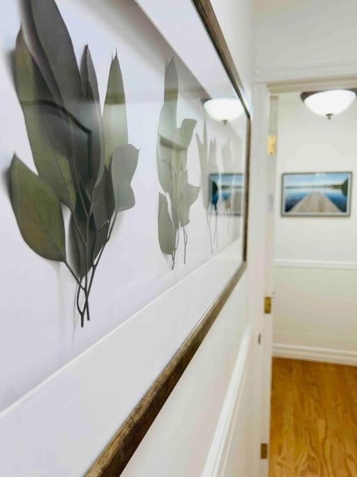 P Tit Boreal- 2 Minutes De La Plage Memphremagog Apartment ภายนอก รูปภาพ